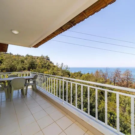 Lovely Flat With Sea And Nature View In Apartment *