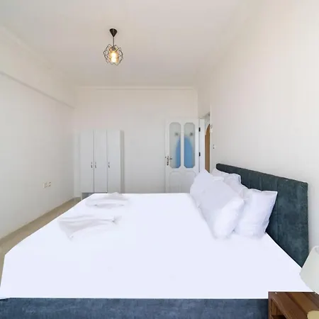 Lovely Flat With Sea And Nature View In Apartment *