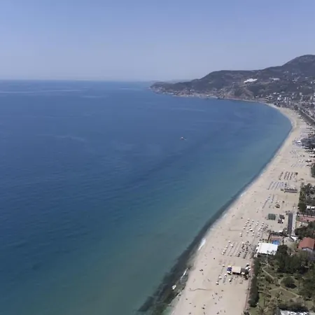 Lovely Flat With Sea And Nature View In Alanya